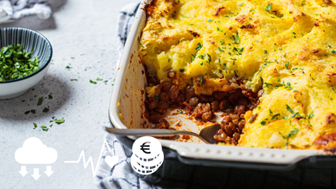 Photo d'un hachis parmentier végétarien pour illustrer les bénéfices de remplacer la viande par le hachis parmentier